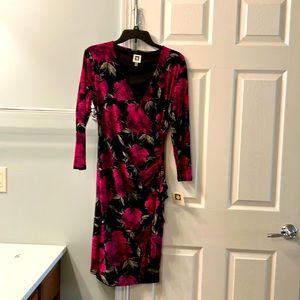 Anne Klein Pink Floral Wrap Dress Size 6 Never Worn